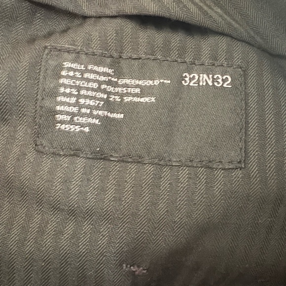 Men's Burgundy Suit - Picture 4 of 6